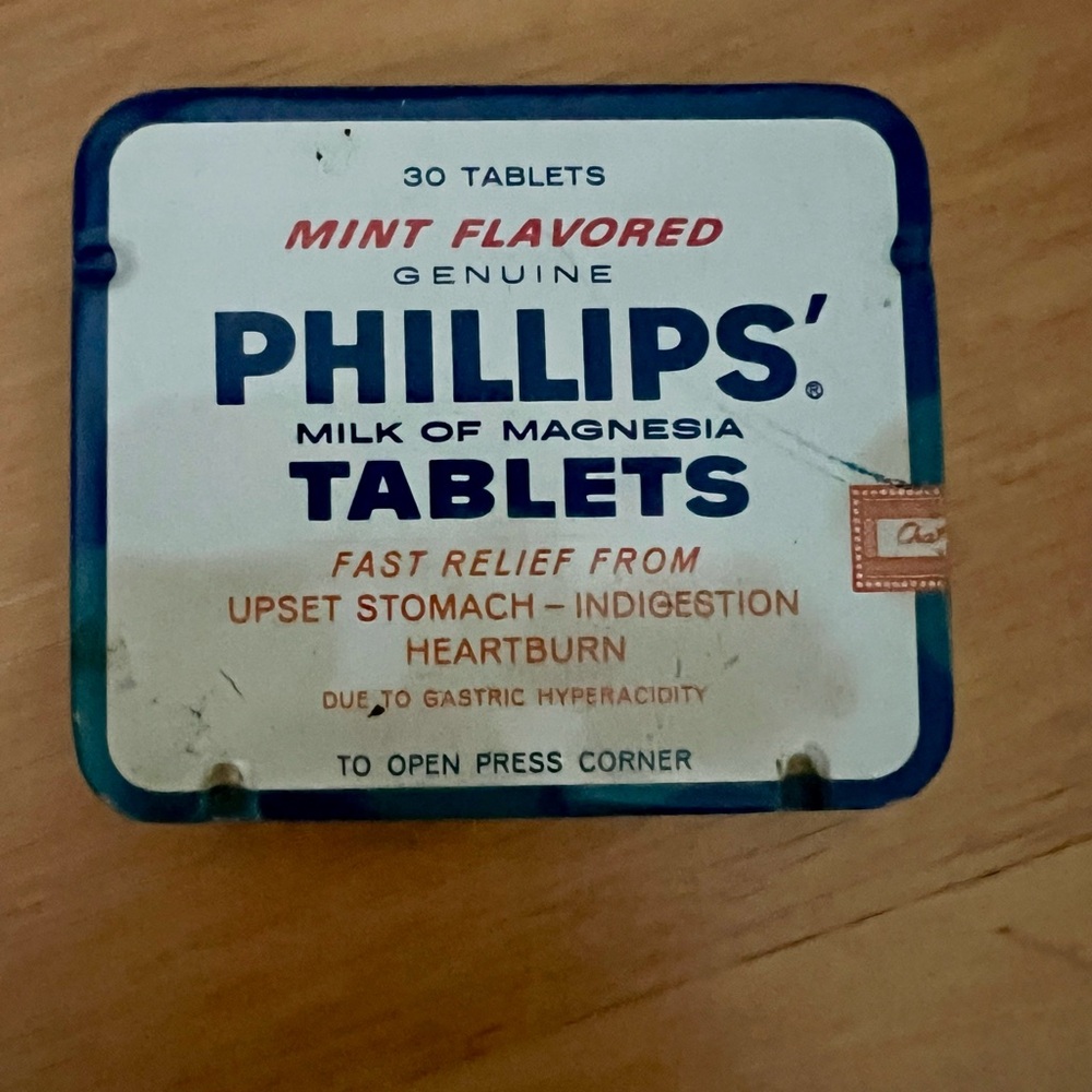 Vintage PHILLIPS’ tin